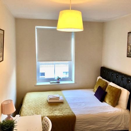 לונדון Metropolitan Coziness Private Bedrooms In Euston Station 161 מראה חיצוני תמונה