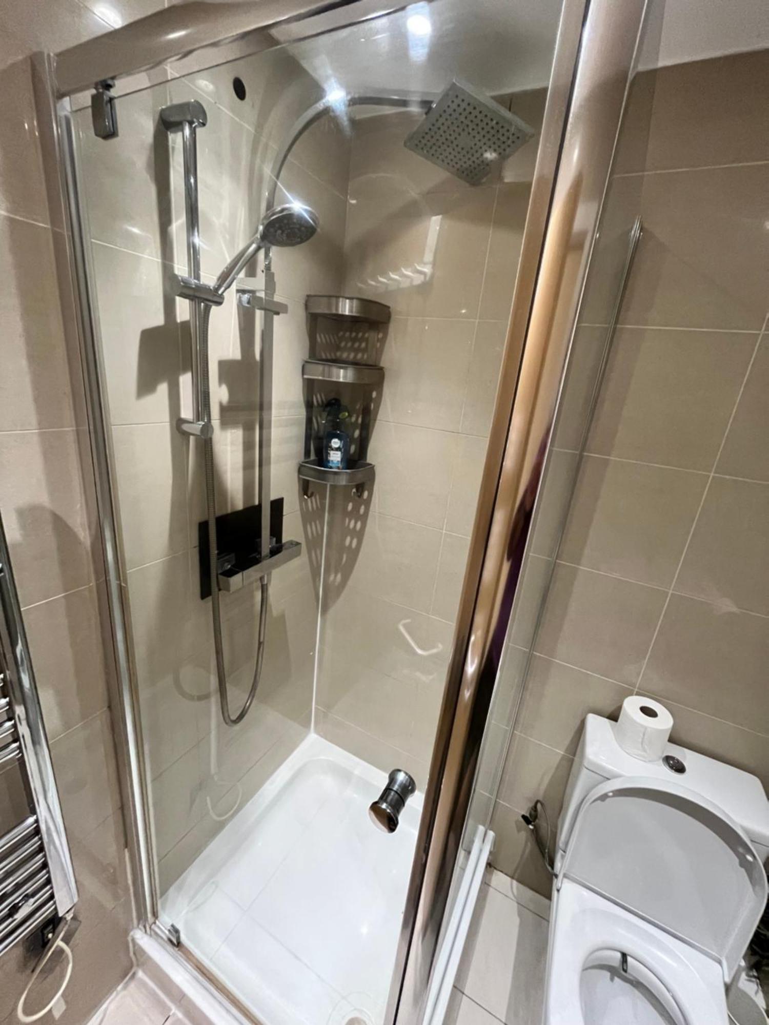 לונדון Metropolitan Coziness Private Bedrooms In Euston Station 161 מראה חיצוני תמונה