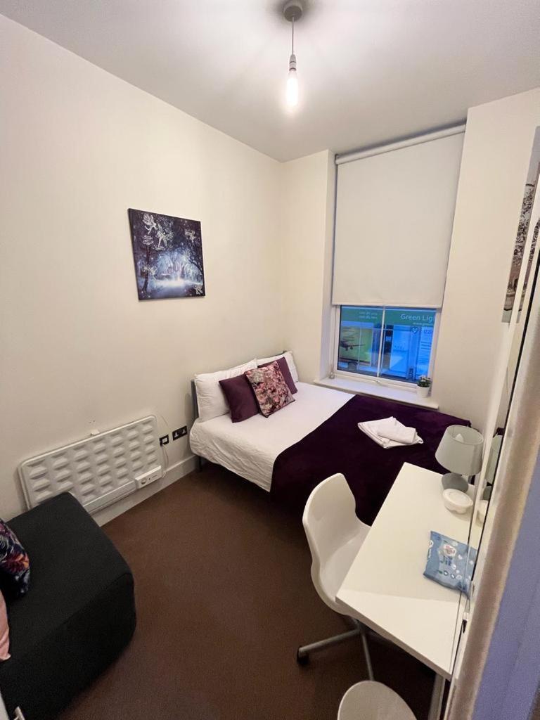 לונדון Metropolitan Coziness Private Bedrooms In Euston Station 161 מראה חיצוני תמונה